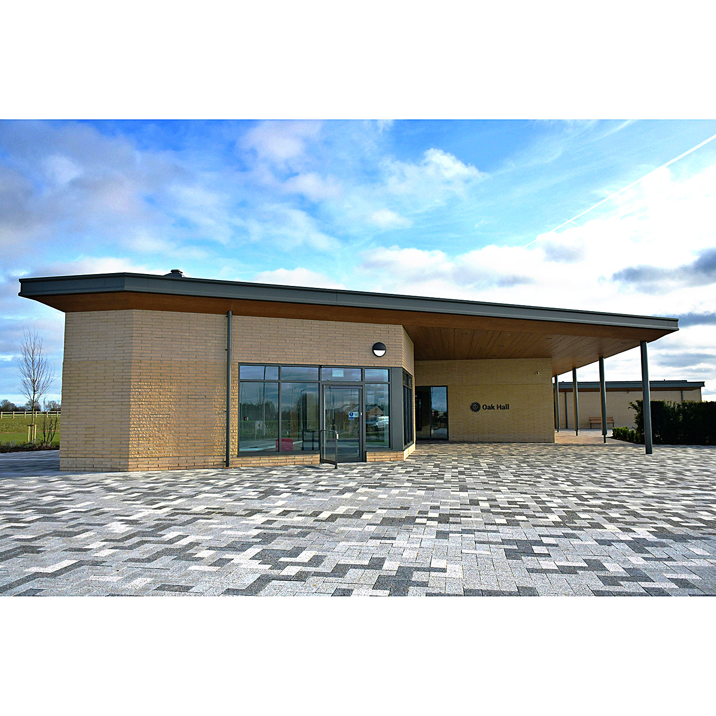 Oak Hall entrance with Porte-Cochere, Lelley Fields