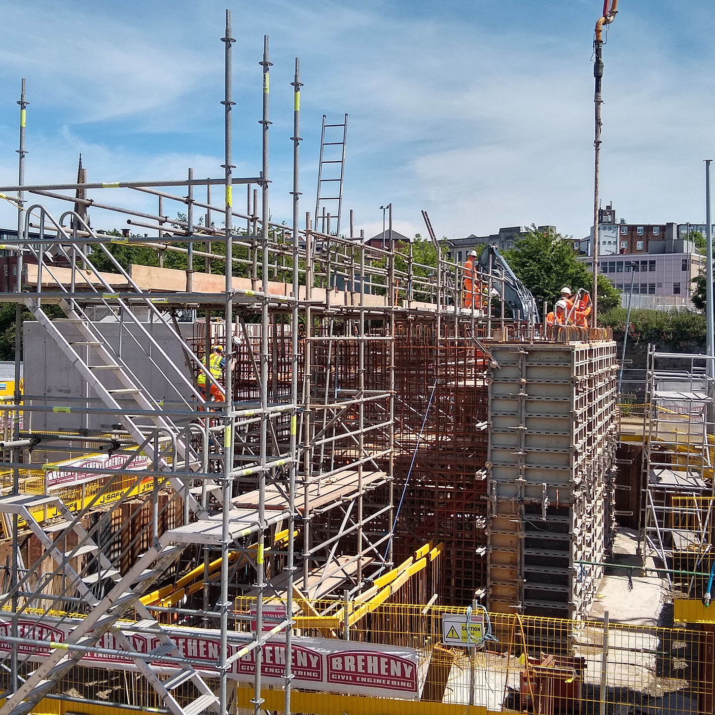 Holmes Tail Goit Pumping Station construction