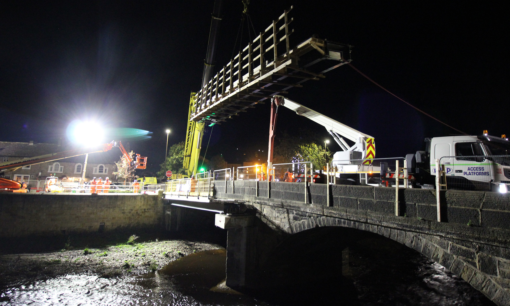 Mytholmroyd Bridge night craning