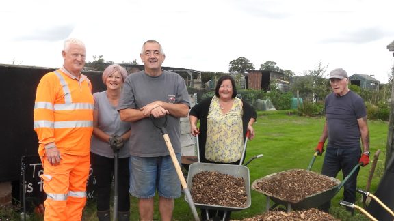 L- R: Kev Chatham with Wanda Hibbert, Chris Hume, Ann Hume and John Johnston of Barton Allotments Society