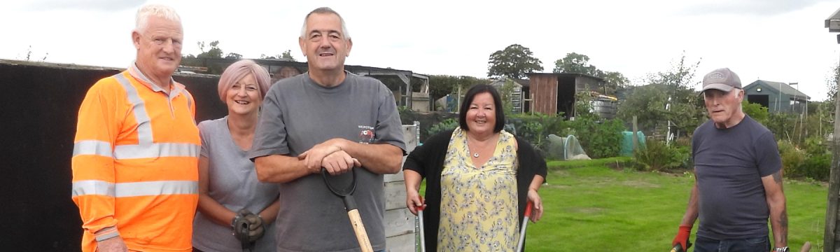 L- R: Kev Chatham with Wanda Hibbert, Chris Hume, Ann Hume and John Johnston of Barton Allotments Society