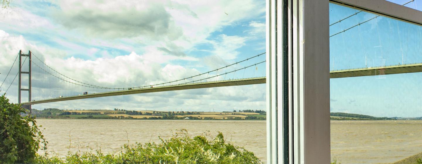 Hessle foreshore Glass flood wall Hessle foreshore Glass flood wall