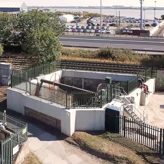 Fleet Drain Sluice, Hessle